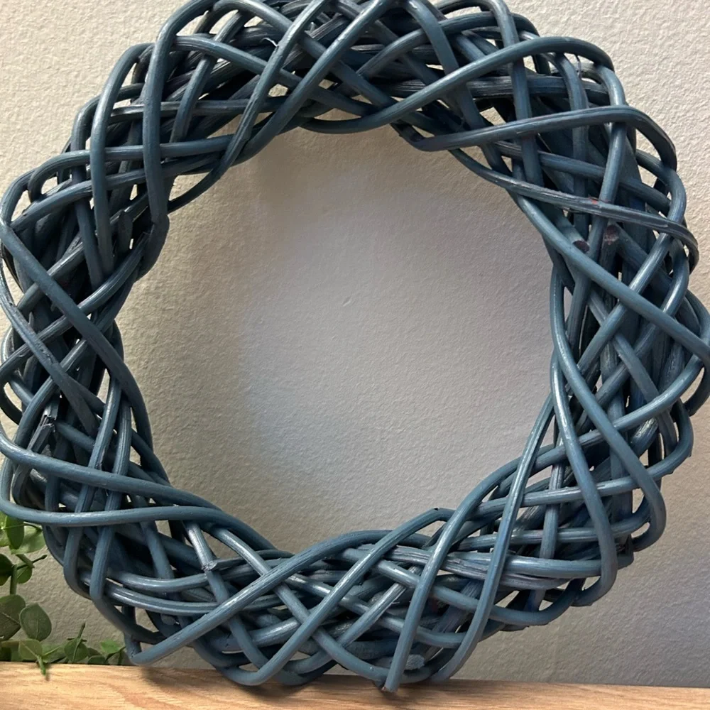 Blue Decorative Wicker Wreath - Home Holiday Accent